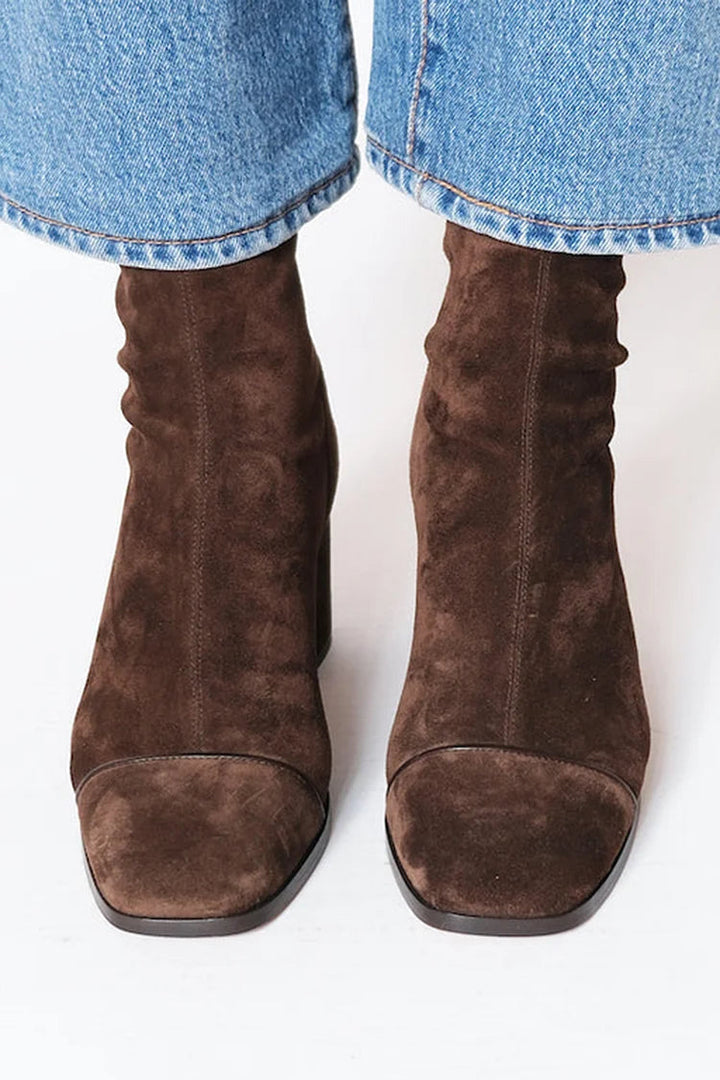 Beyonce Elegant Suede Boots