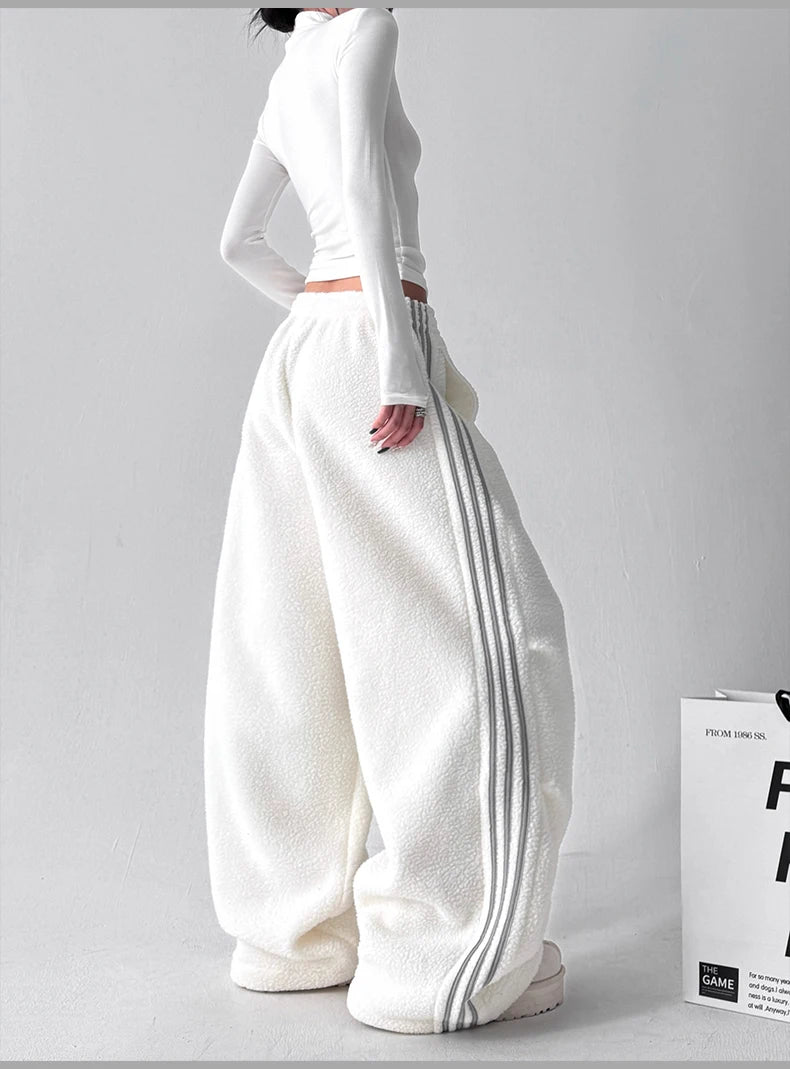 Olivia Cozy Lazy Pants