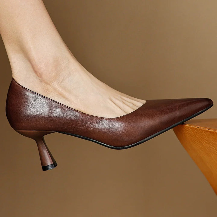 Frenchie Leather Pumps