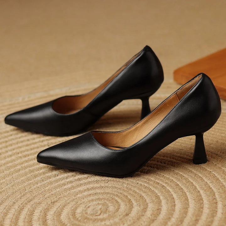 Frenchie Leather Pumps