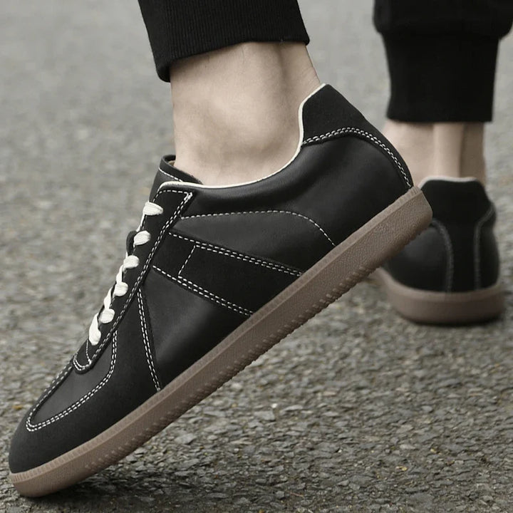 Ryckie Leather Sneakers