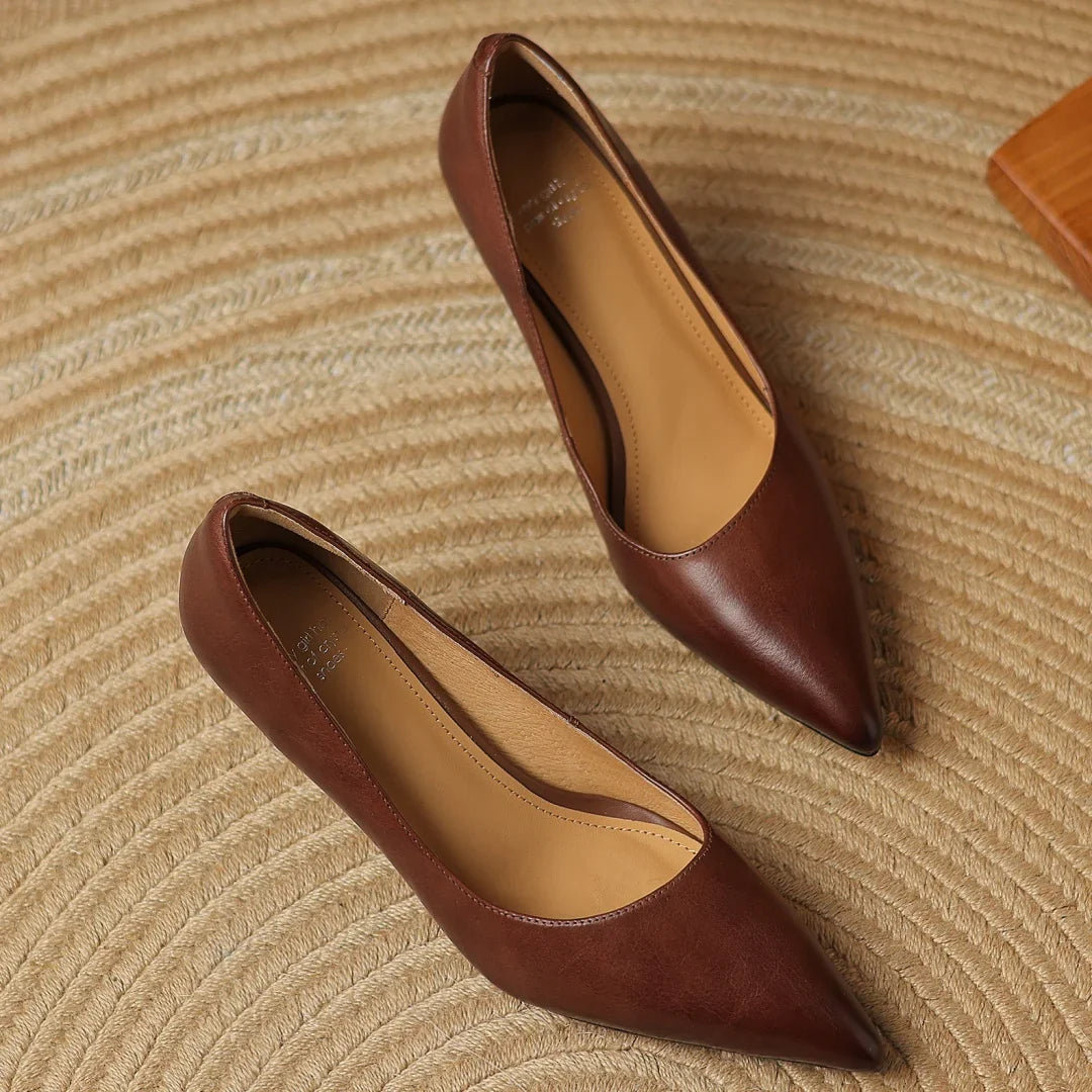 Frenchie Leather Pumps