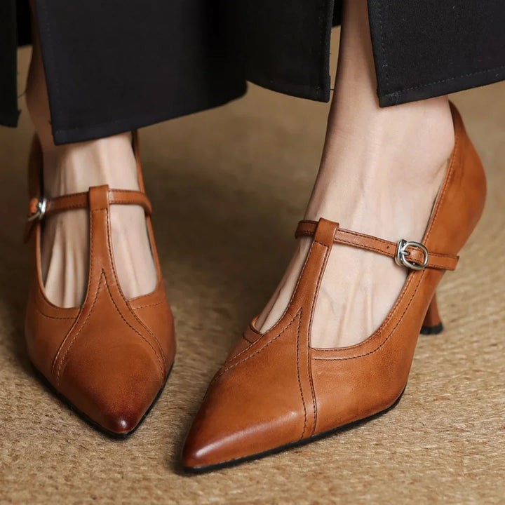 Guinevere Leather Pumps