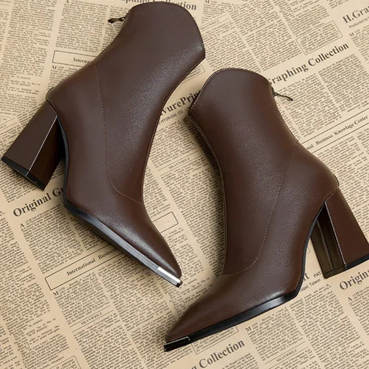 Vittoria Chelsea Leather Boot