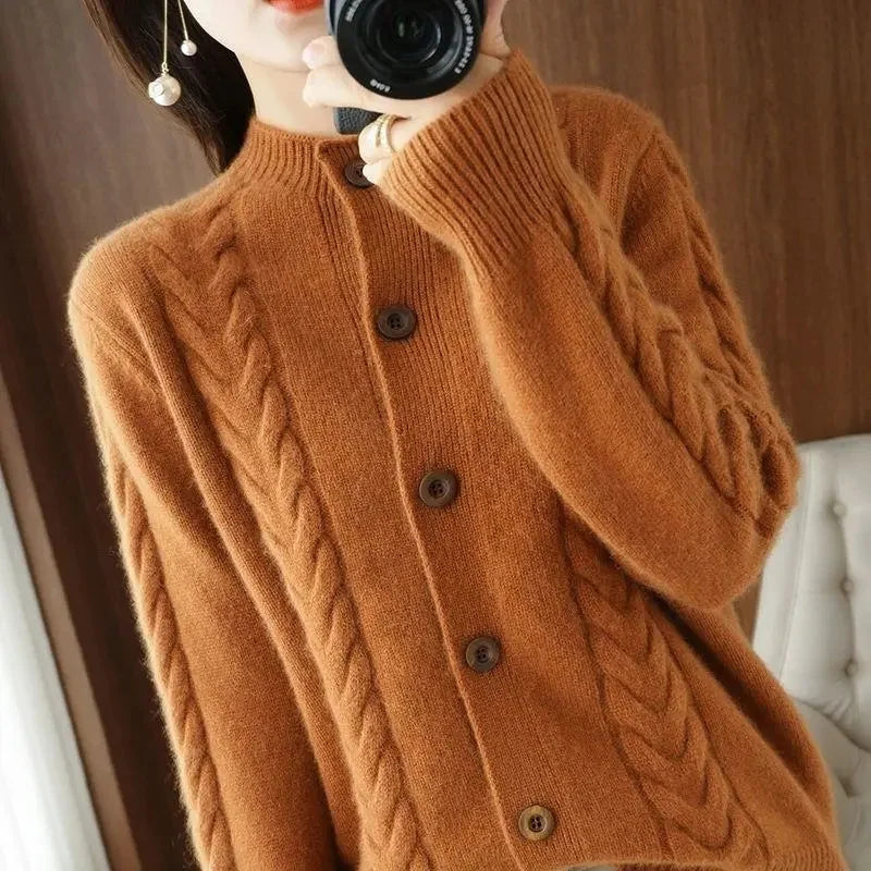 Vesalia Cable Knit Cardigan
