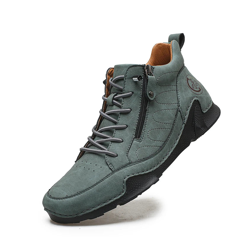 Navaroo Leather Sneakers