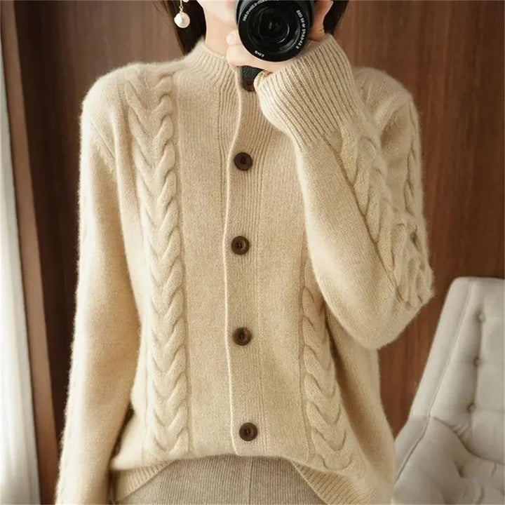 Vesalia Cable Knit Cardigan
